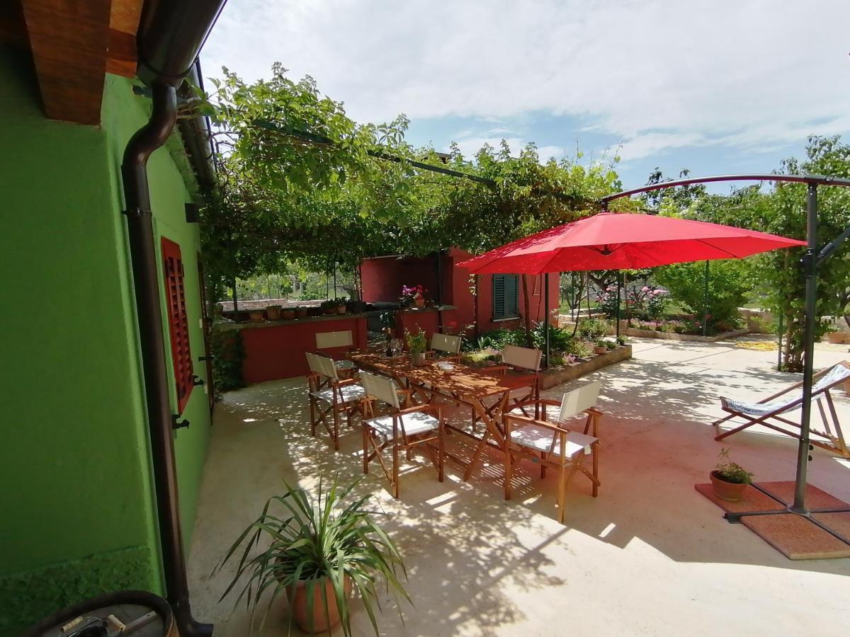 Ferienhaus House Bougainvillea *